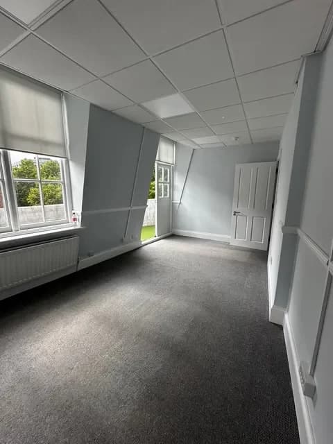 Strand, London: Office interior
